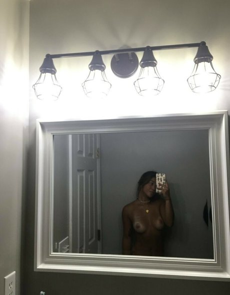 meeshmo star pornographic galleries