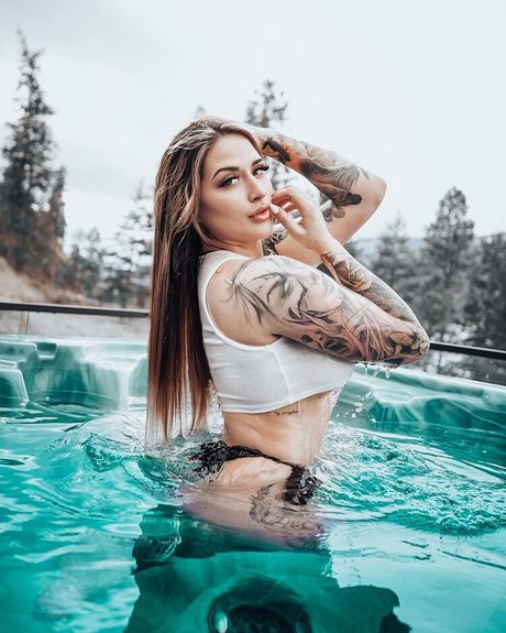 jordan waldner nude star galleries