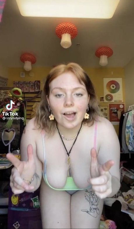 Izzyisdying hd star photo