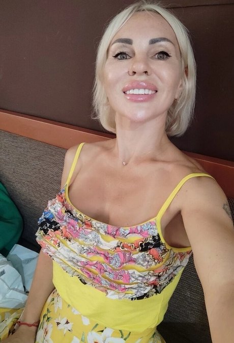 Hotnessi nice actress image