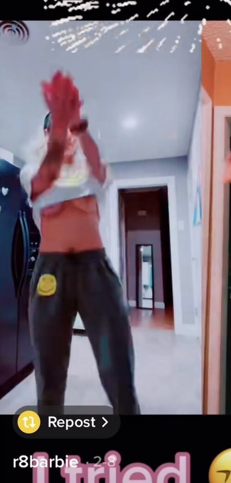 Barbiewants2hype sex star pic