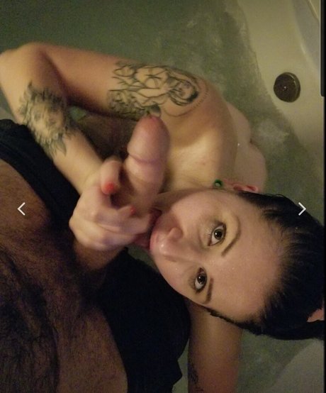 JadeM00n nude actress galleries