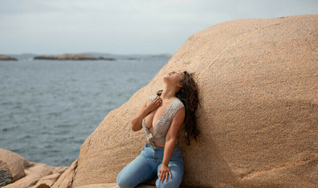 Pumalicious erotic star image