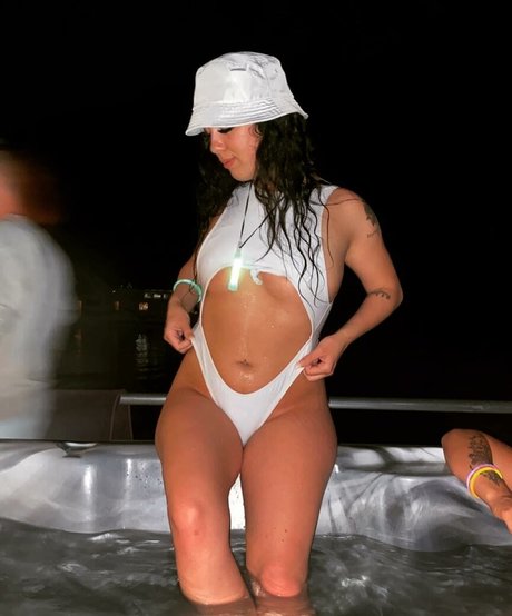 Shelby Dias nudes pornstar picture