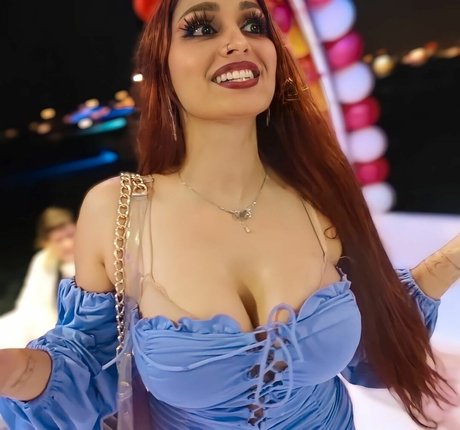 LanaRose786 hot pornstar pics