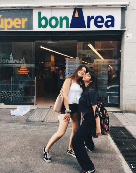 SpanishGrimes pornstar xxx photos