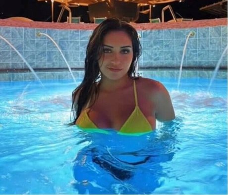 Christina Roki star beautiful galleries