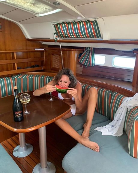 Andja Lorein best actress galleries