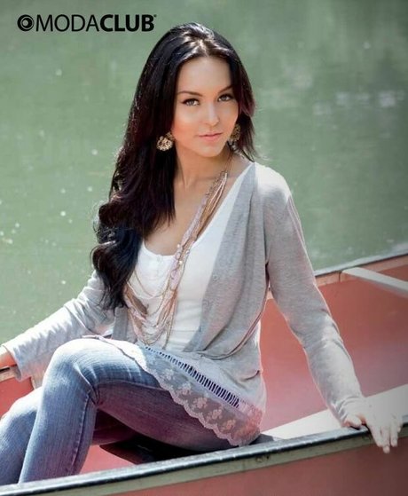 Angelique Boyer art pornstar photos