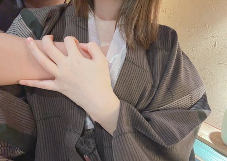 UnmsPg sex actress photo