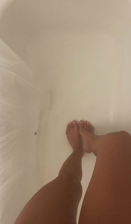 Moonalooona model adult archive