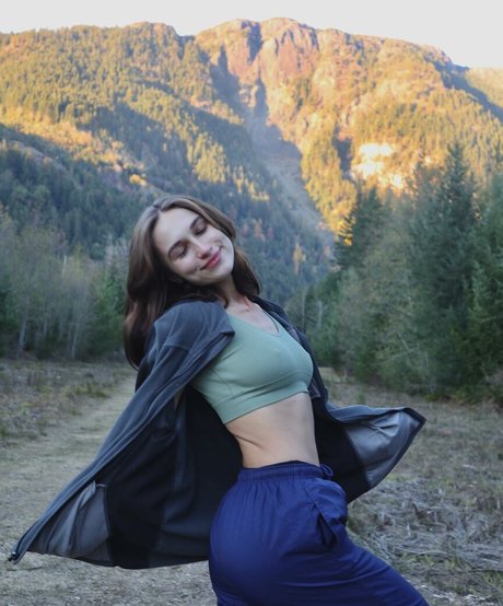 Victoria Stirling perfect star gallery