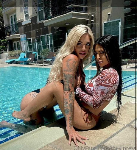 Vipress pretty model image