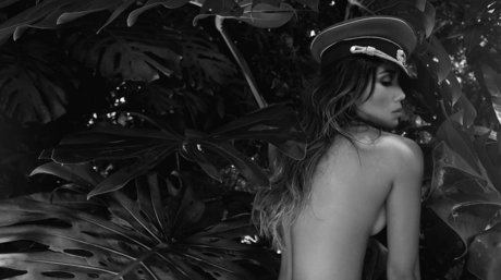 Danni Suzuki pornstar hot pictures