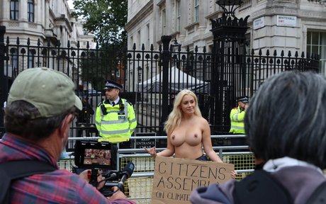 armpit licking onlyfans free photo