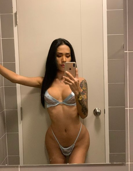 Miss Ryan Iris nudes actress archive