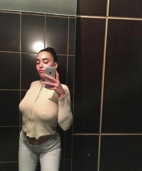 Ivana S_ art model photo