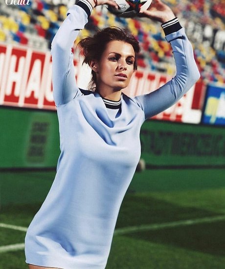 Laura Wontorra free pornstar gallery