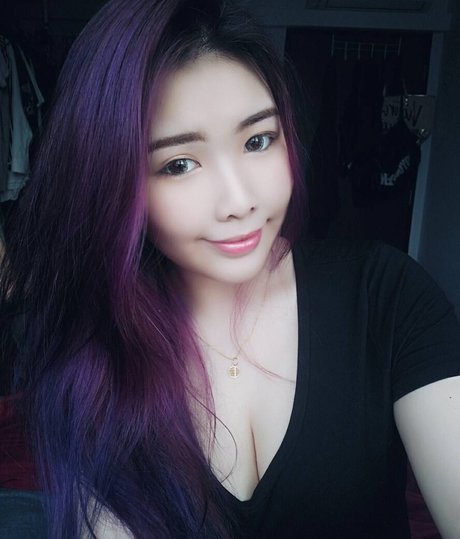 crystalcyj_ sexy model photo