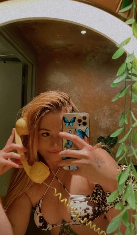 Maddie Dorrell model pretty images