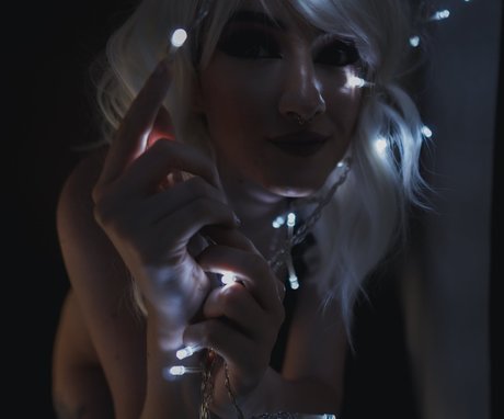 Ashi beautiful model pic