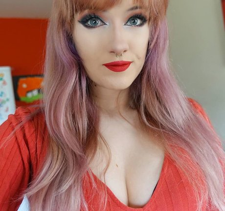 cum on glasses onlyfans hot nude photo