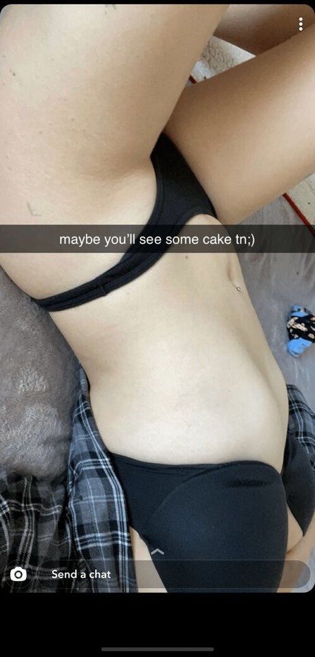 Girlfriends model erotic picture