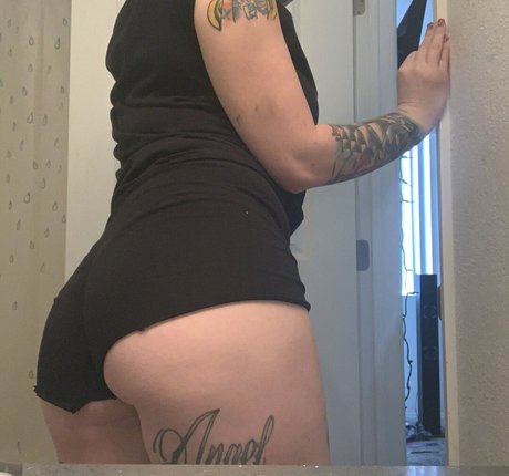 Courtdaplug model nudes picture