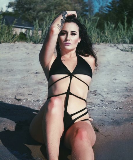 sweetbutsinful porn actress picture