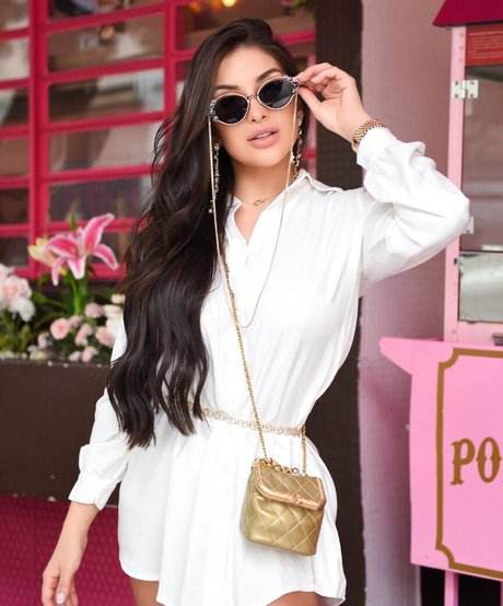 Alicia Drumolin pretty model gallery