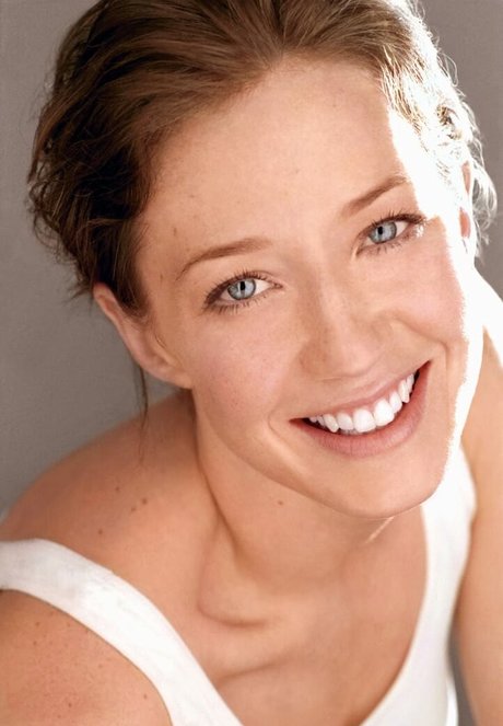 Carrie Coon erotic pornstar photo