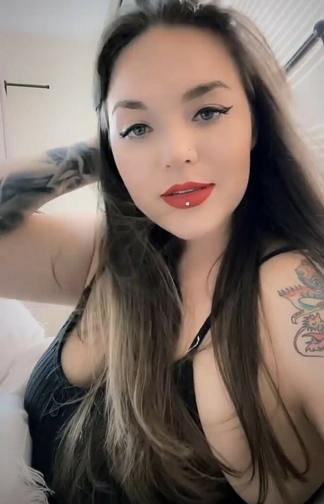 JonniJ high quality actress images