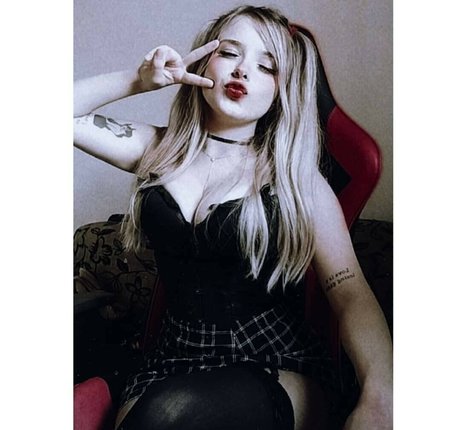 Rafaela Riggs sexy actress images