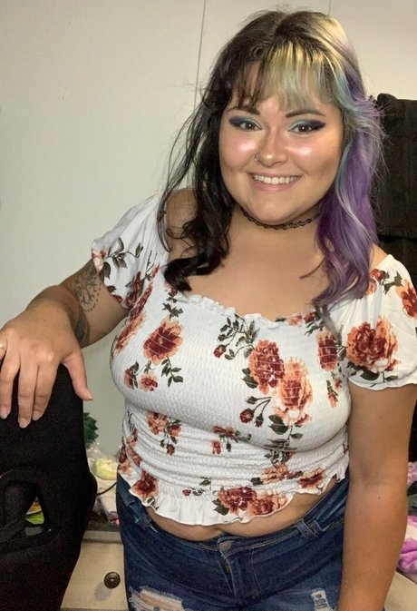 SkyebellaXXX hot actress archive