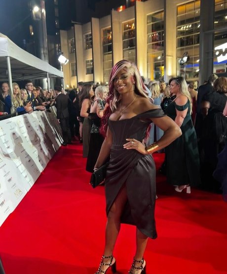 Kadeena Cox beautiful star images