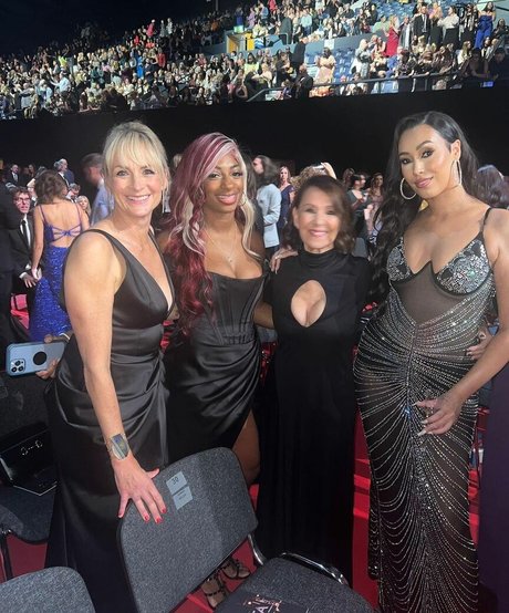 Kadeena Cox star perfect photos