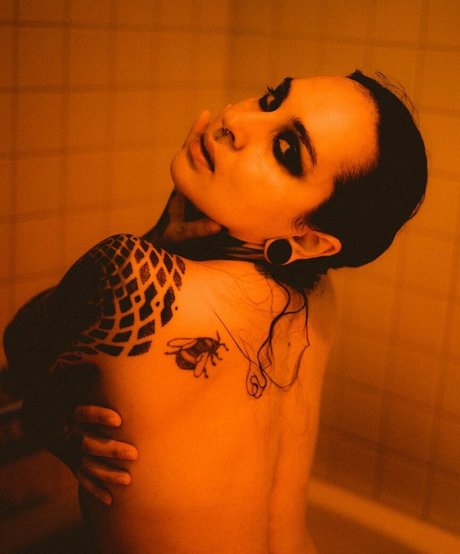 Tatiana Shmayluk star nude images