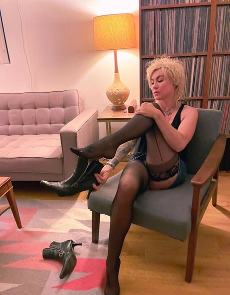 CBG19 model sex pictures