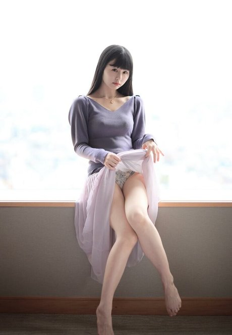 kurita__emi adult model pics