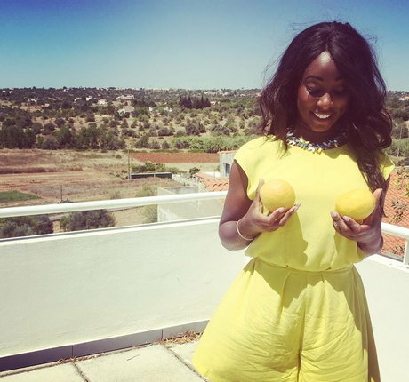 Scarlette Douglas free pornstar gallery