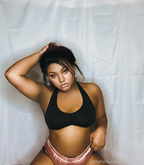 Leah Layne model sex gallery