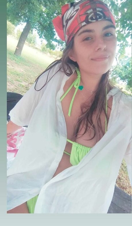 Ailin Marquez model top pictures