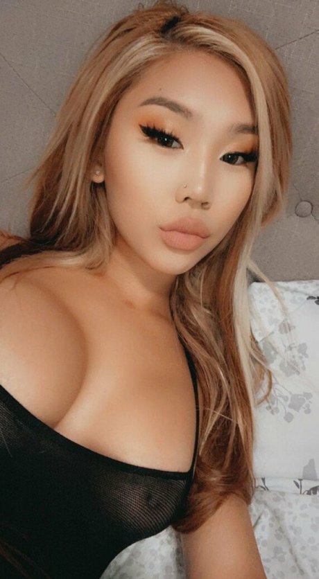 Torifoxxo sexy star img