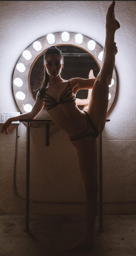 Paige Searcy star sex image