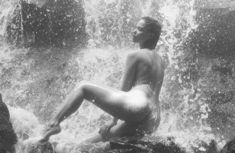 Ishh exclusive pornstar picture