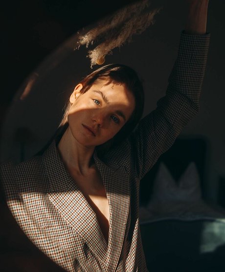 Pauline Schuller porn model img