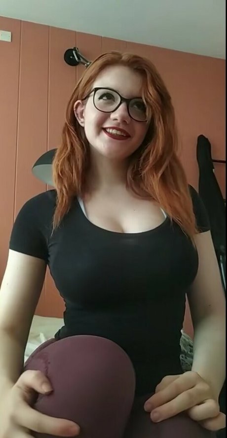 Heavenshii art actress photo