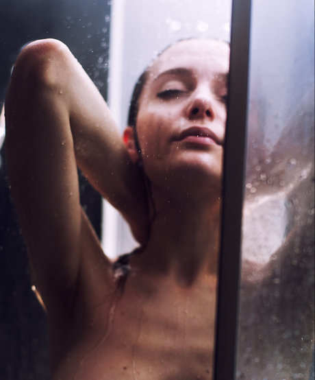 Ave Maria xxx actress picture