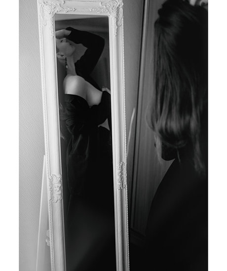 Ave Maria model top pic