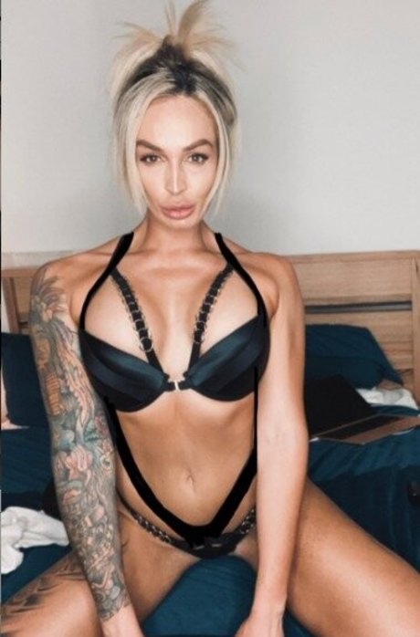 ladyboy asian onlyfans nice pics